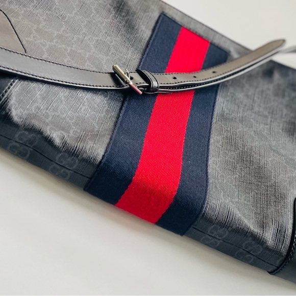 Gucci Messenger Bag, Unisex, LIKE NEW, GG Messenger black Bag with Strap, NICE💯 - Picture 12 of 16